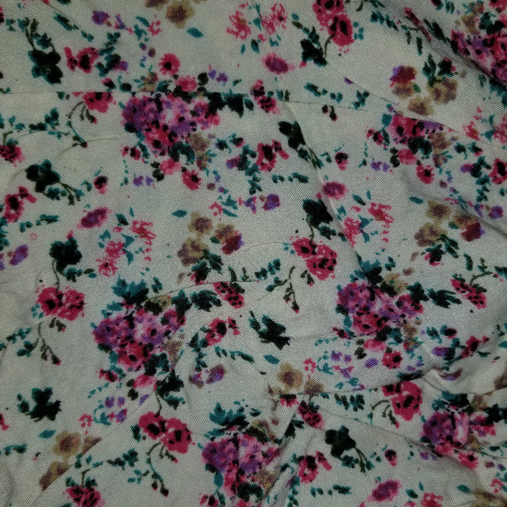 Angie Floral Romper - worn once - Picture 6 of 6